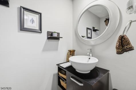 58 Oriole Drive Allamuchy NJ 07840