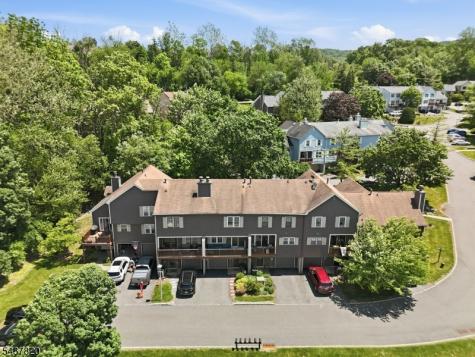 58 Oriole Drive Allamuchy NJ 07840