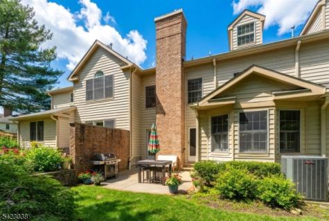 45 Pippins Way Morris NJ 07960