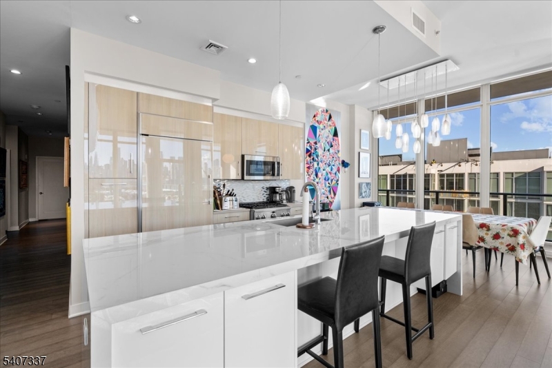 1200 Avenue At Port Imperial Weehawken NJ 07086
