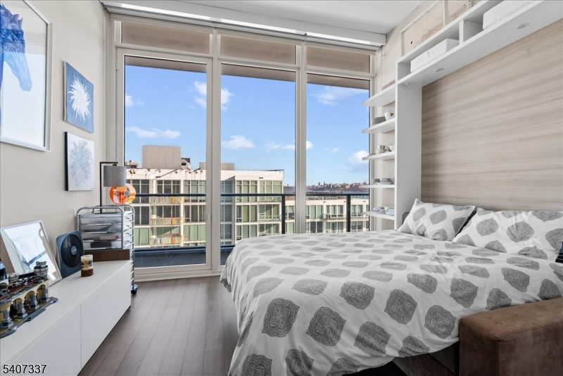 1200 Avenue At Port Imperial Weehawken NJ 07086