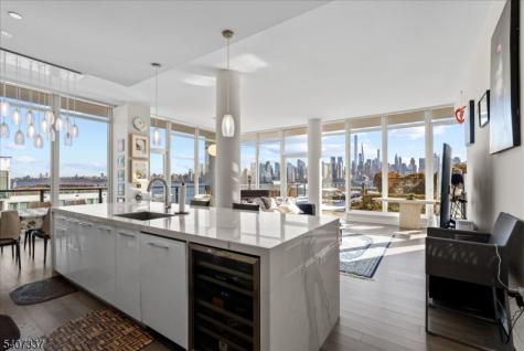 1200 Avenue At Port Imperial Weehawken NJ 07086