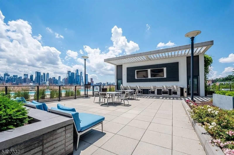 1200 Avenue At Port Imperial Weehawken NJ 07086