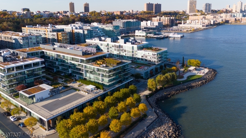 1200 Avenue At Port Imperial Weehawken NJ 07086