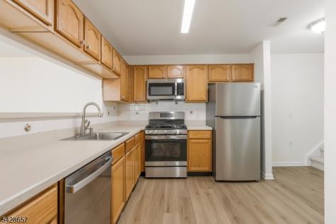 44 Chandler Court Hillsborough NJ 08844