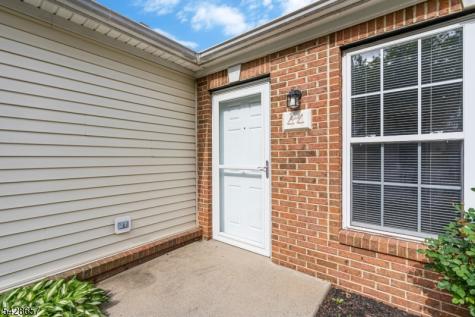 44 Chandler Court Hillsborough NJ 08844