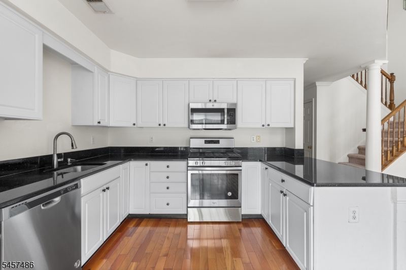 353 Cynthia Lane Bridgewater NJ 08807