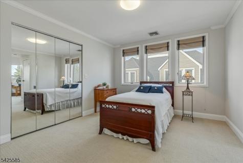 13 Franklin Place Morristown NJ 07960