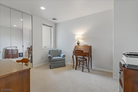 13 Franklin Place Morristown NJ 07960