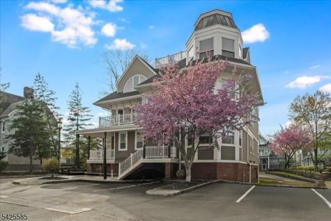 13 Franklin Place Morristown NJ 07960