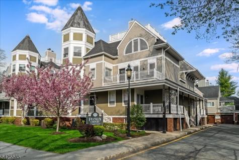 13 Franklin Place Morristown NJ 07960