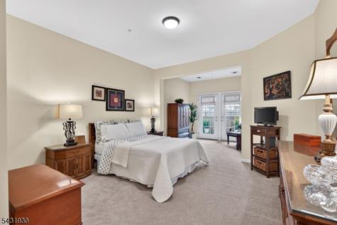 7101 Ravenscroft Road Clifton NJ 07013