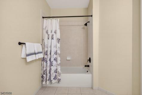 7101 Ravenscroft Road Clifton NJ 07013