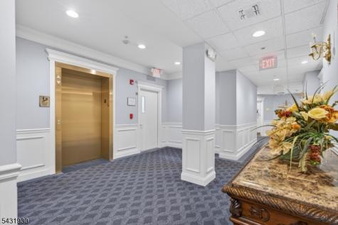 7101 Ravenscroft Road Clifton NJ 07013