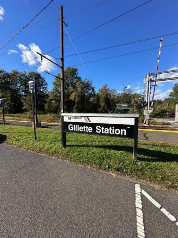 17 Sunrise Drive Long Hill NJ 07933