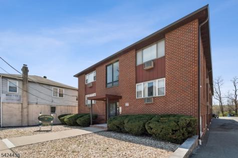 747 Riverside Avenue Lyndhurst NJ 07071
