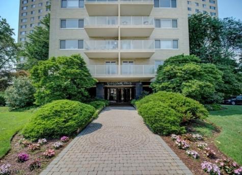 377 S Harrison Street 15d East Orange NJ 07018