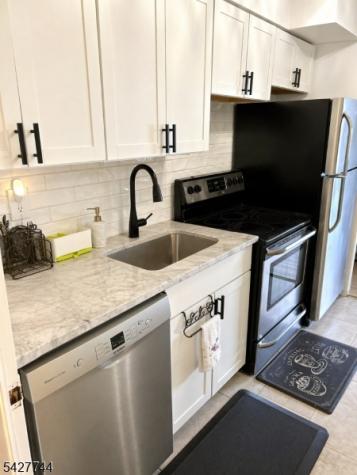 377 S Harrison Street 15d East Orange NJ 07018