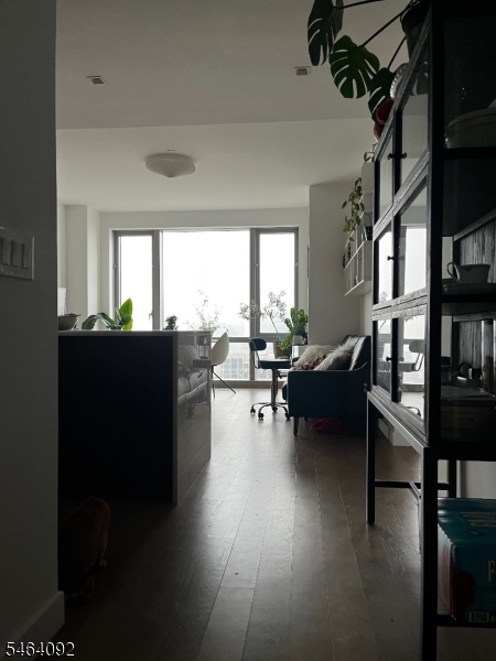 75 Park Lane S Jersey City NJ 07310