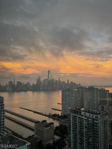 75 Park Lane S Jersey City NJ 07310