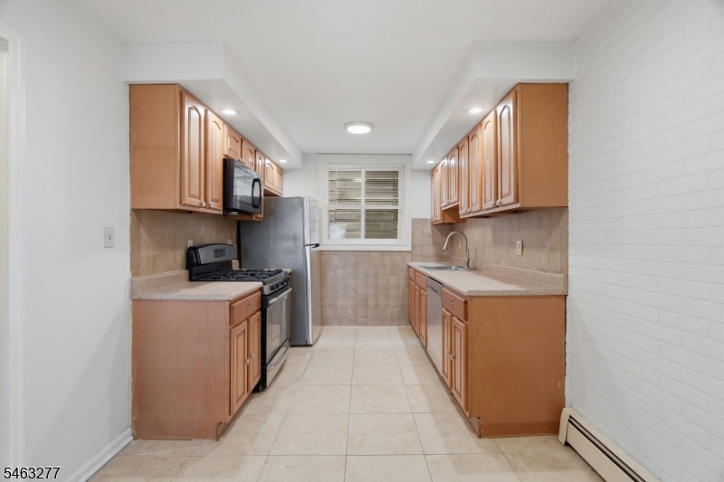 61 Union Avenue U-d2 Belleville NJ 07109