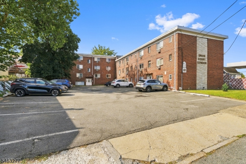 61 Union Avenue U-d2 Belleville NJ 07109