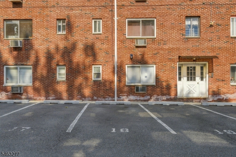 61 Union Avenue U-d2 Belleville NJ 07109