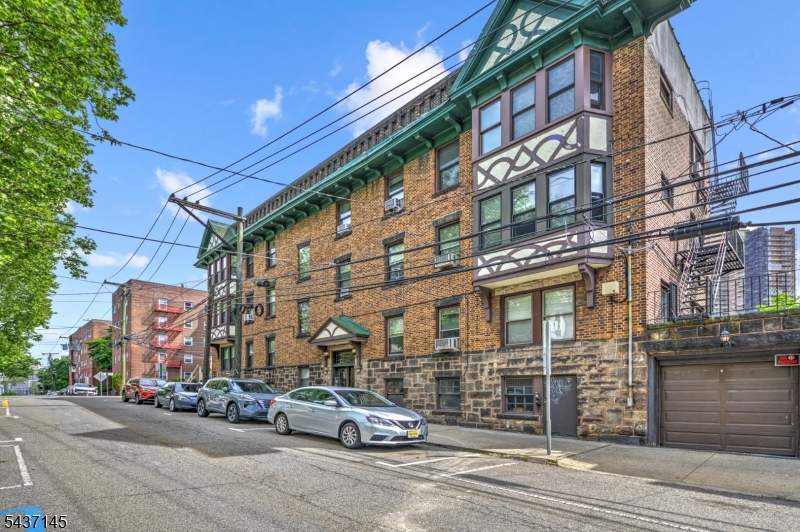 33 62nd Street West New York NJ 07093
