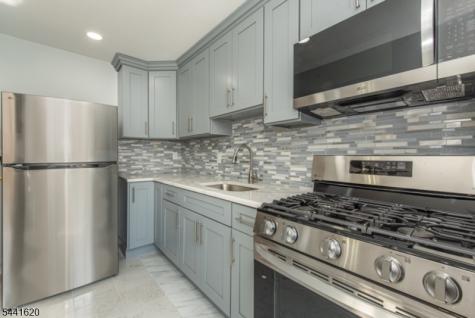 32 Wedgewood Drive Verona NJ 07044