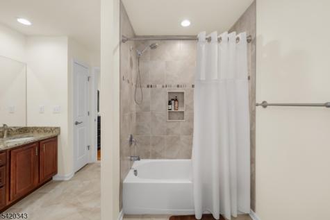 47 Harvey Court Clark NJ 07066