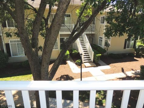 82 Wentworth Road Bedminster NJ 07921