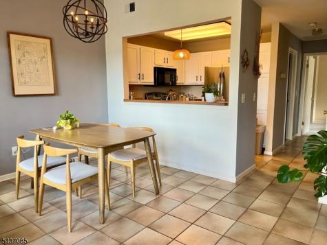82 Wentworth Road Bedminster NJ 07921