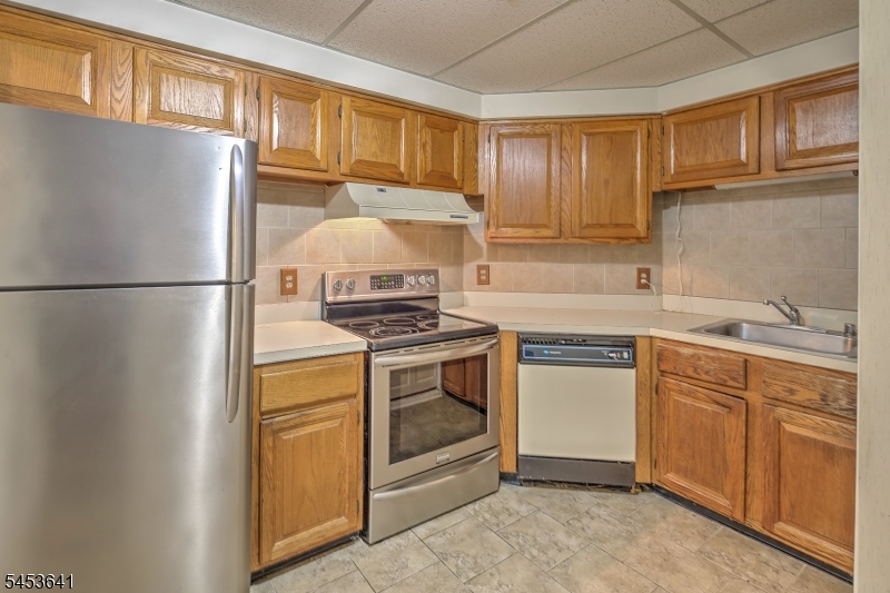 89 Jamestown Road Bernards NJ 07920