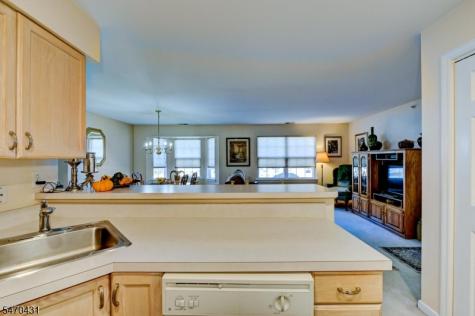 30 Mountainview Court Riverdale NJ 07457