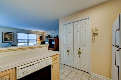 30 Mountainview Court Riverdale NJ 07457