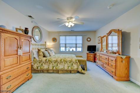 30 Mountainview Court Riverdale NJ 07457
