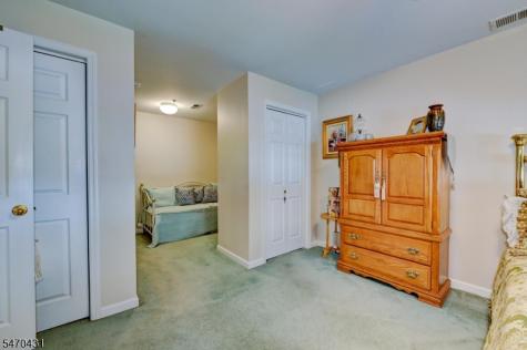 30 Mountainview Court Riverdale NJ 07457
