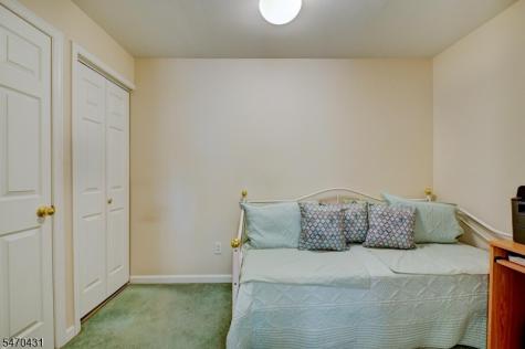 30 Mountainview Court Riverdale NJ 07457