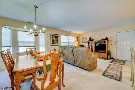 30 Mountainview Court Riverdale NJ 07457