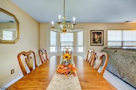 30 Mountainview Court Riverdale NJ 07457