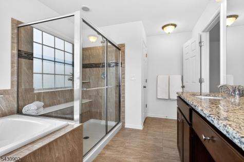 4 Braeburn Drive Montgomery NJ 08558
