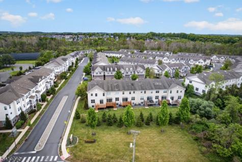 4 Braeburn Drive Montgomery NJ 08558