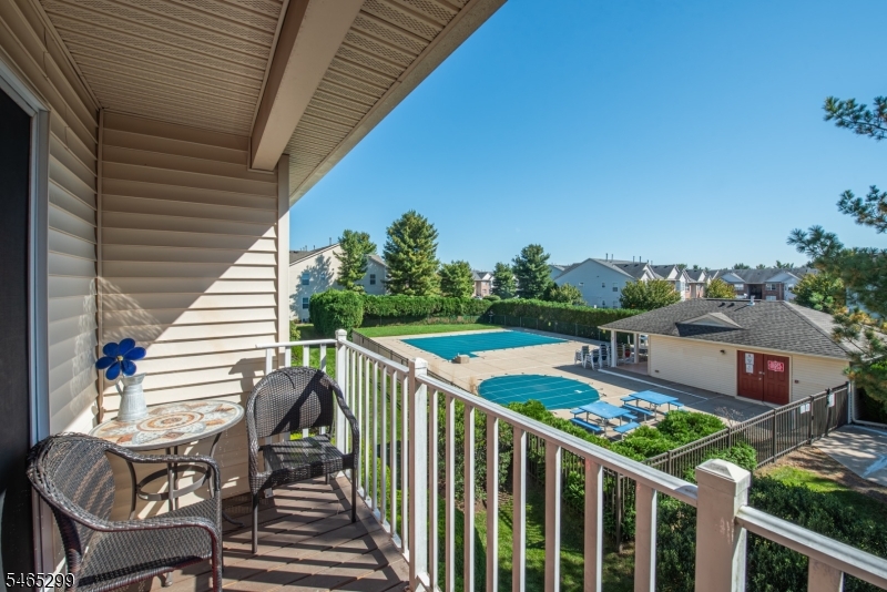 12 Frankie Lane East Hanover NJ 07936