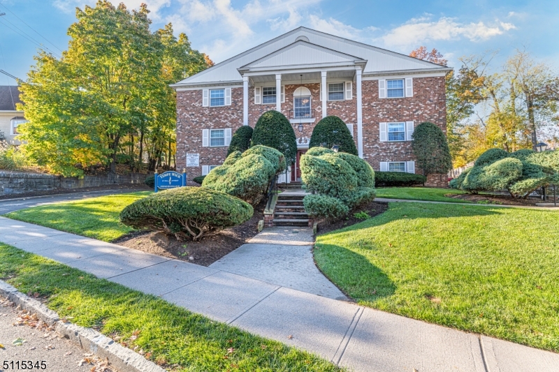 37 Hill Street Morristown NJ 07960