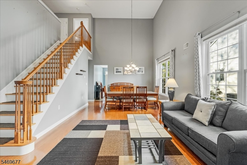 119 Saratoga Court Franklin NJ 08873