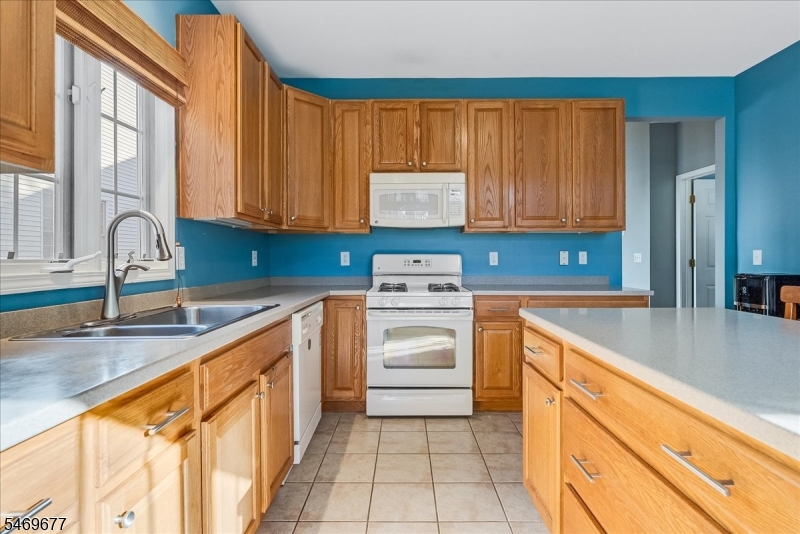 119 Saratoga Court Franklin NJ 08873