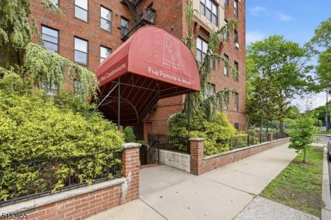 5 Pomona Avenue Newark NJ 07112