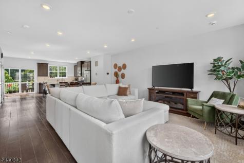 2 Coogan Court Morris Plains NJ 07950