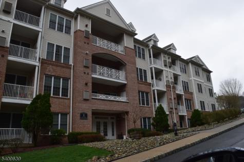 8217 Sanctuary Boulevard Riverdale NJ 07457