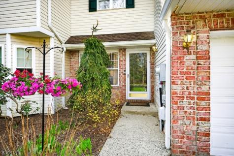 19 Cooper Lane Long Hill NJ 07946